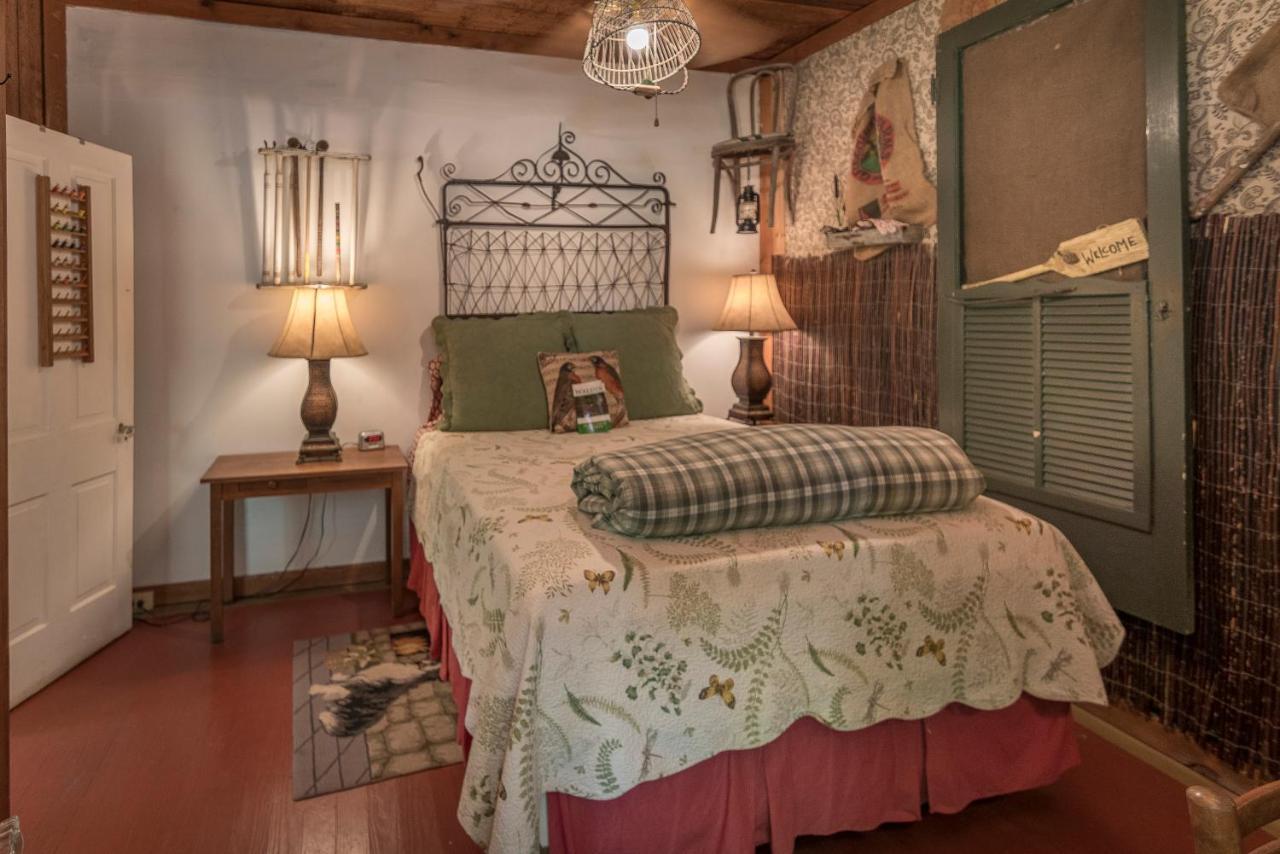 Country Woods Inn Глен-Роуз Экстерьер фото